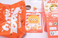 POPMART MEGA SPACE MOLLY 100% x emoji series [11.CONFESSION]