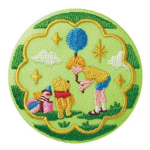 Disney Characters embroidered tin badge biscuit [9.Winnie the Pooh]