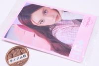 ILLIT Twin Wafer [6.YUNAH (normal seal) ]