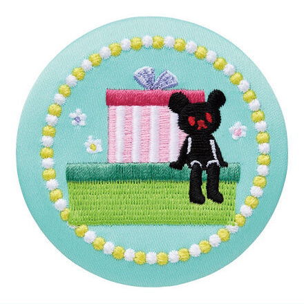 The Bear's School embroidery can badge with biscuit [8.Present for Me (Chackie)]