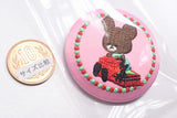 The Bear's School embroidery can badge with biscuit [9.Jackie & David (Bag)]
