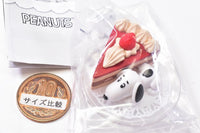 PEANUTS Yummy! Sweets Mascot [4.Snoopy (Chocolate Cake)]