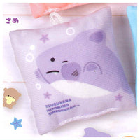 Tsuburana hitomi no Aquarium Mini Cushion [4.Shark]