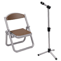 Apology press conference [3.Folding chair (brown) & microphone stand B]