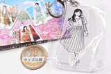 Osanpo wa kisetsu o matotte. Acrylic key chain Part.10 [4.Hinata-chan (outing clothes)]