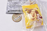 Mickey Mouse Ginza Caramel Cake Squeeze Mascot [2.Wink Mickey Mouse (Mickey Mouse plate)]