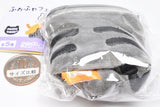 MUZIK TIGER Fuwafuwa Face Pouch [4.Taffee]