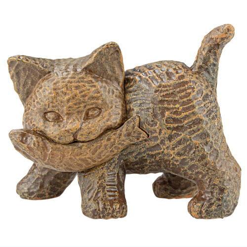 Hanafusa Sakura Nekomiyage [4.Wooden carved cat]