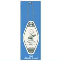 SNOOPY Sports Keychain [1.Golf (Charlie Brown)]