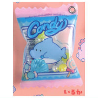 Tsuburana hitomi no Aquarium Shaka Shaka Candy Mascot [1.Dolphin]