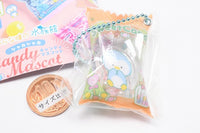 Tsuburana hitomi no Aquarium Shaka Shaka Candy Mascot [3.Penguin]