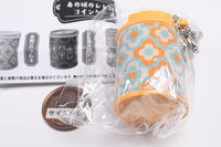 A retro coin case of those days [1.Yoakeno ramune]