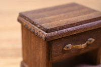 Miniature Mini Chest (Brown) (1/12 scale) Artist: Hungry Kumako [Itemnumber: 47131]