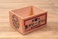 Miniature Wooden box (A) (1/12 scale) Artist: Hungry Kumako [Itemnumber: 47133]