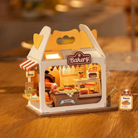 ROBOTIME Rolife Miniature Dollhouse Kit Mini Size [DS033: Teddy Bear Bakery]