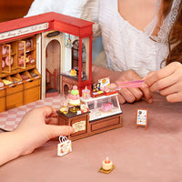 ROBOTIME ROLIFE DIY Miniature Dollhouse Kit [DG168: Honey Dessert Talk]