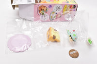 Crayon Shin-chan Manpuku Sweets [6.Chiffon cake]