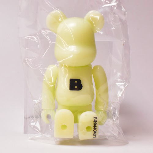 BE�—RBRICK SERIES 44 [23.BASIC: B (Small)]