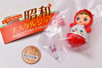 Showa Nostalgic Miniature Collection CAPSULE [4.Roly-poly toy (red) and rattle (pink) (Royal Co., Ltd.)]