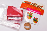 Showa Nostalgic Miniature Collection CAPSULE [5.Toy piano (red), accessory sticker (Designphil Co., Ltd.)]