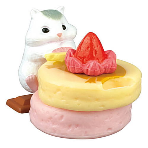 Hamster and pancake strawberry [2.Yojinoboru Pearl White]