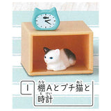 Shelf cat Part.2 [1.Shelf A ,Buchi cat and clock]