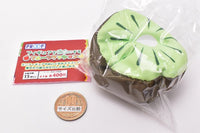 Figure wo damenisuru Fruit cushion [2.Kiwi cushion]