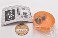 Senbei mascot [4.Basket and seaweed Senbei]