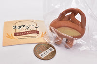 Live bread mascot figure [2.Pretzels]