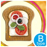 Toast on wood board [2.B type]