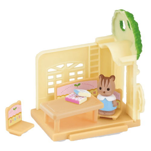 Sylvanian Families Mori no Nakayoshi Youchien [2.Kindergarten & walnut squirrel baby (Ambrose)]