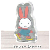 Miffy Narabete! Upright Acrylic mascot [4.Miffy (skating)]