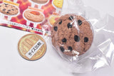 Country cookie electrical outlet cap [4.Chocolate chip cookie]