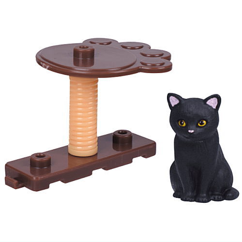 Nyanko Tower Cat, Kitten and Sometimes House [5.Paw mat and adult black cat]