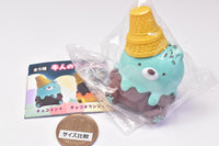 Ushihito Ice cream bear figure mascot [1.Chocolate mint]