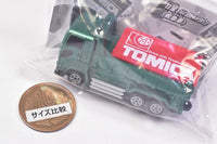 Tomica key holder [4.Isuzu Giga dump truck]