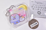 Sumikkogurashi Juicy! Pukkuri clear key chain [6.Penguin (hommono) & Furoshiki (border)]