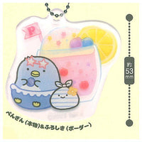 Sumikkogurashi Juicy! Pukkuri clear key chain [6.Penguin (hommono) & Furoshiki (border)]