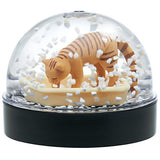 Cat litter snow globe [3.Chatora]