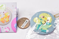 Sukuttotacchisan embroidery can badge key chain [2.Chick]