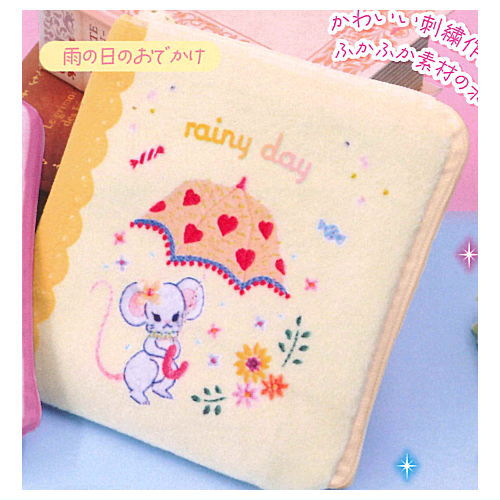 Spica-pika Fairytale Forest Fluffy Picture Book Pouch [2.Going out on a rainy day]