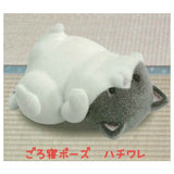 Ushihito's Pocha Pocha Cat-sama Flocky Figure Part.3 [4.Gorone pose white Hachiware]