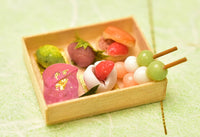 Miniature food Spring Japanese sweets assortment [Product number: 34940] [Miniature artist Kyoto Mamehiro / Toysanta limited]