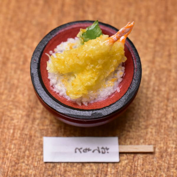 Miniature food "Shrimp Tendon: (Red)" Artist: Kyoto Mamehiro (1/12 scale)