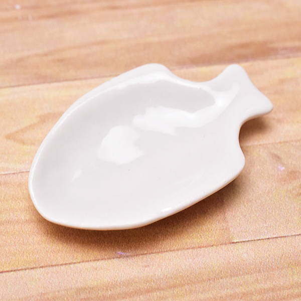 Miniature parts Pottery M size [MPLP23] (ceramic plate / color: white)