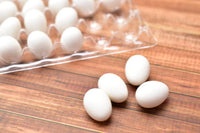 Miniature hood A set of 20 eggs in a pallet White [EGP2]